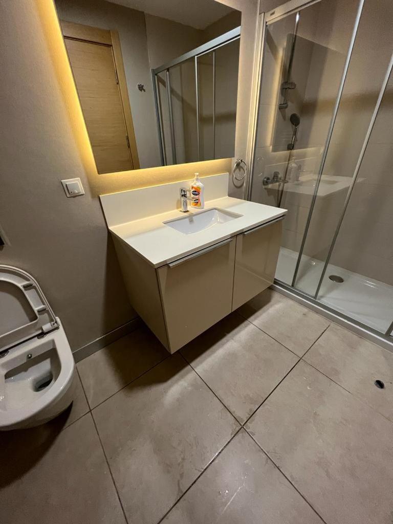 Nurol Park Residence 2+1 Apartment - Housity