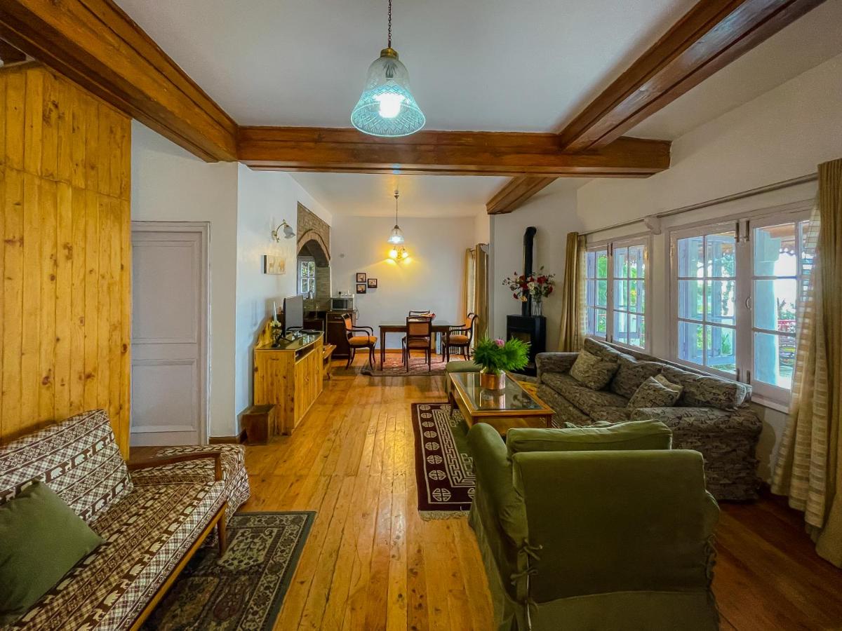 Birdwood Cottages - Housity