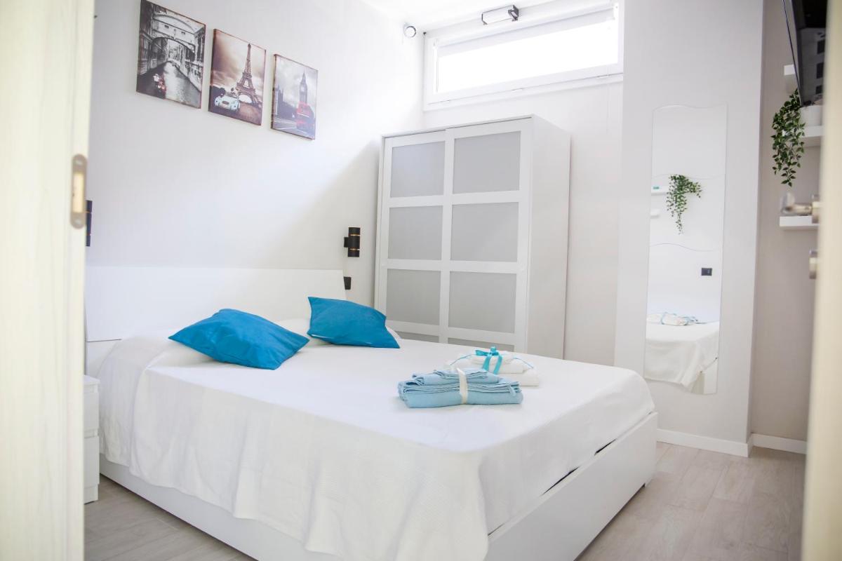 NEW HOUSE W/ GARDEN AREA ? CASA CON AREA GIARDINO - Housity