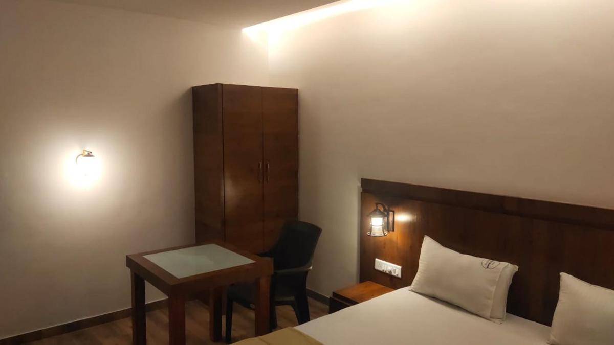 Hotel Anvisha Executive - Housity