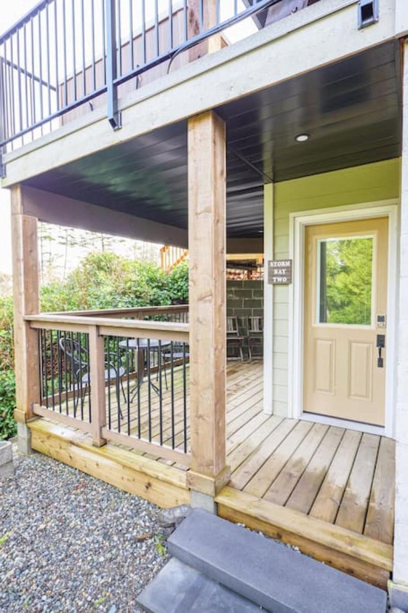 Storm Bay, Modern 1 Bed Suite and Chefs Kitchen - Housity