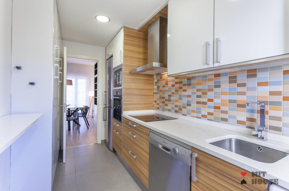 Mit House Puerta de America I en Madrid - Housity