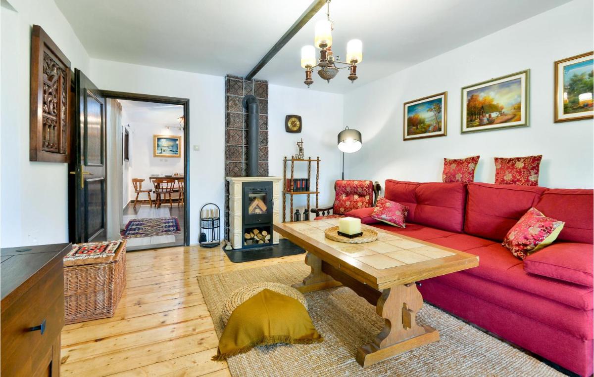 Nice Home In Prugovac With Sauna - Housity