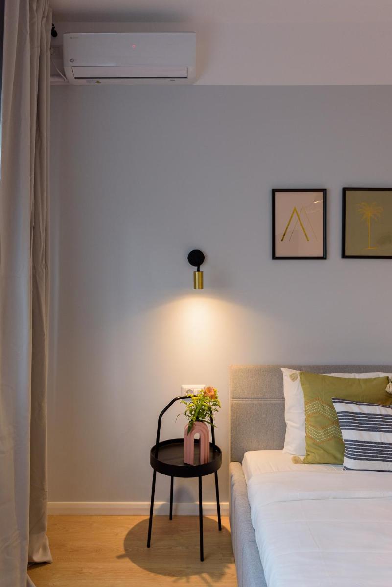 Sunny Studio - Top Location - Green View Balcony - Housity