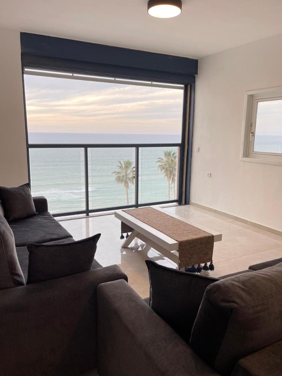 OnTheSea Bat Yam - Housity