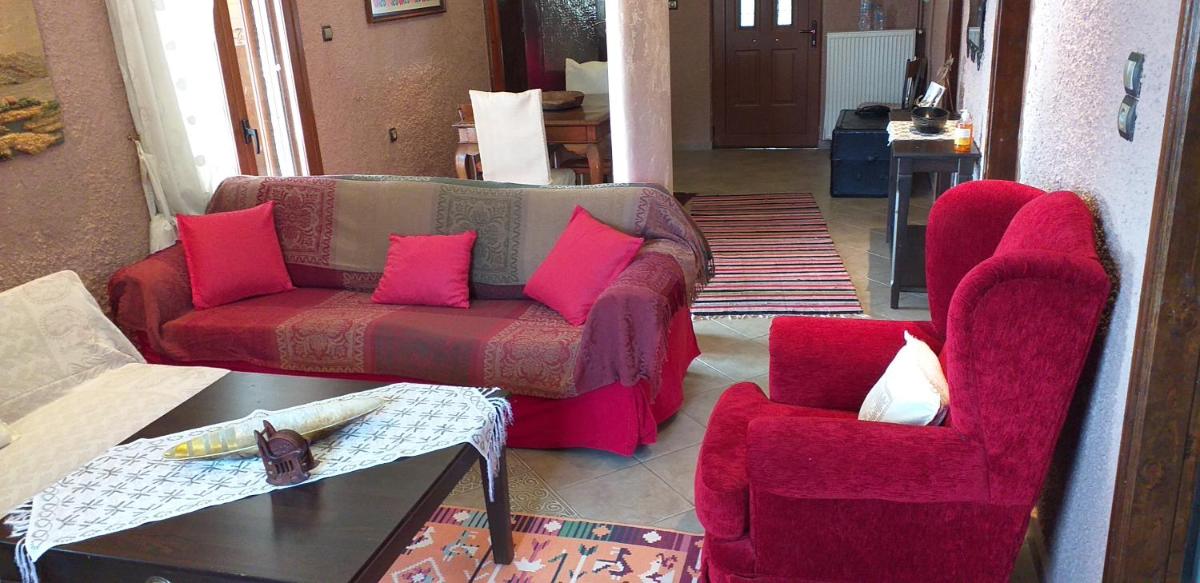 Arachova Houses-Malvina - Housity