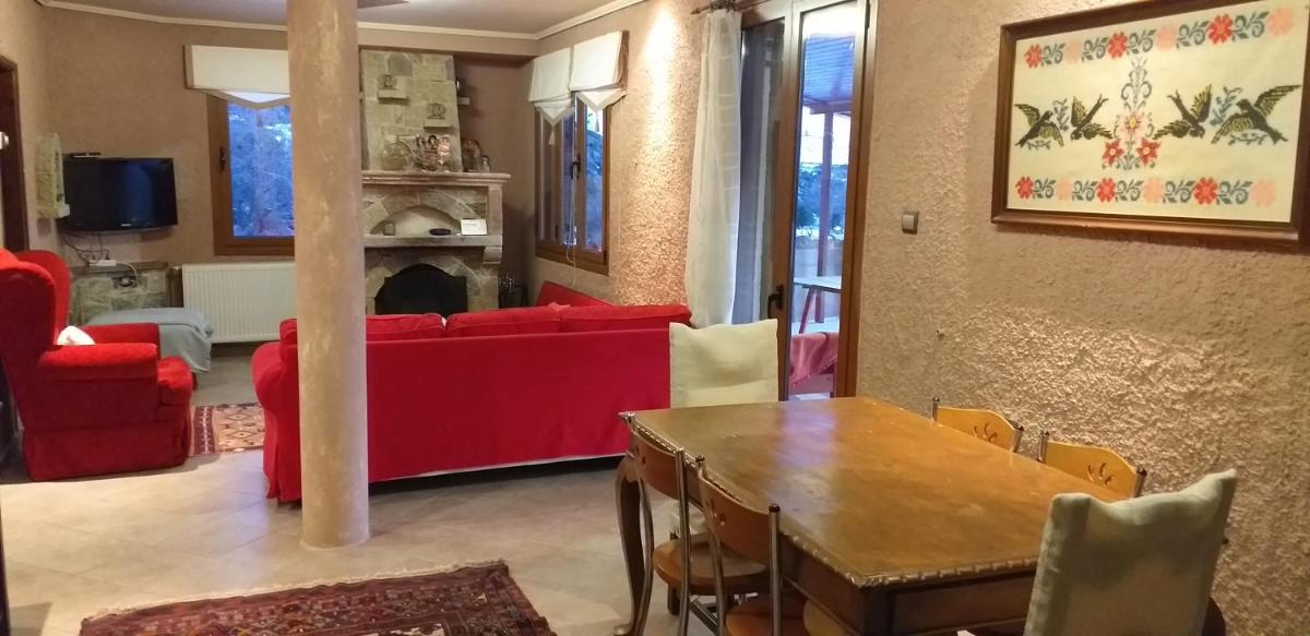 Arachova Houses-Malvina - Housity