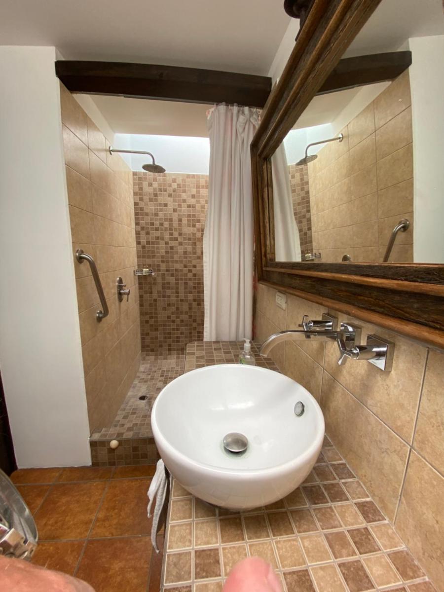 Suitetrails - Suite don Pedro: Hermoso Loft con parqueo gratis!