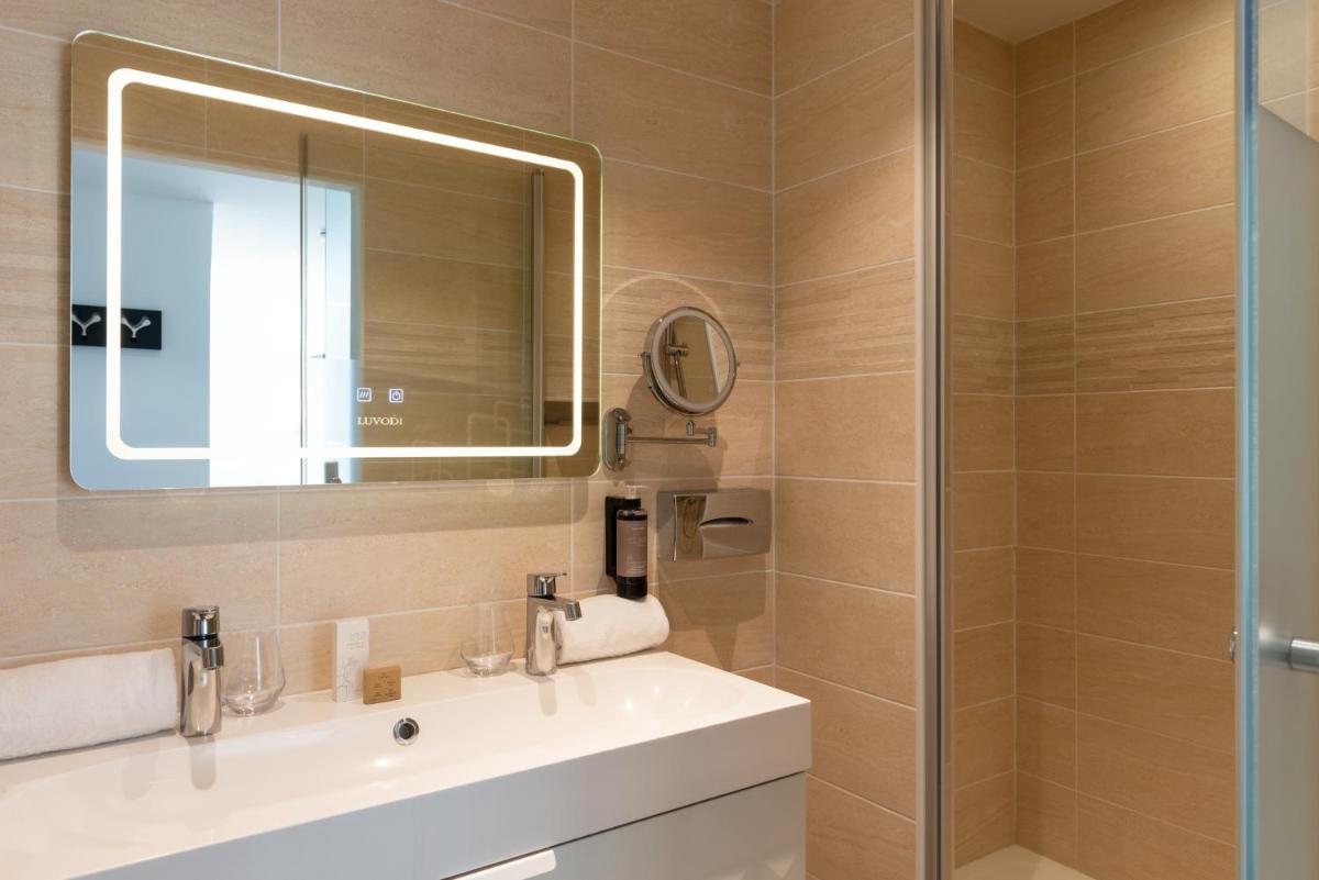 Salle de bains dans l'établissement La Bastide Gourmande