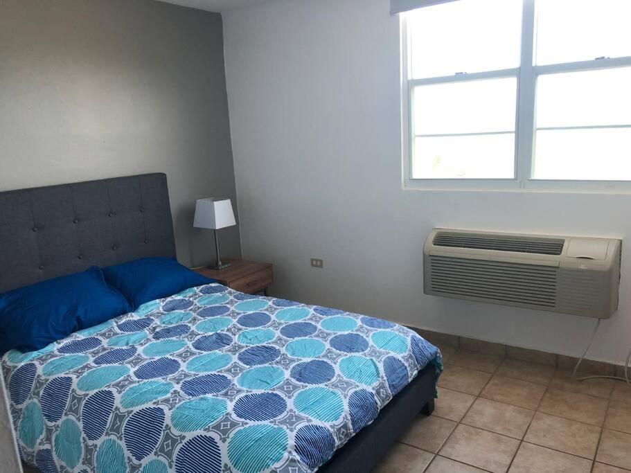 Haudimar PH Beachfront Apt 4BR/3Bath - Housity