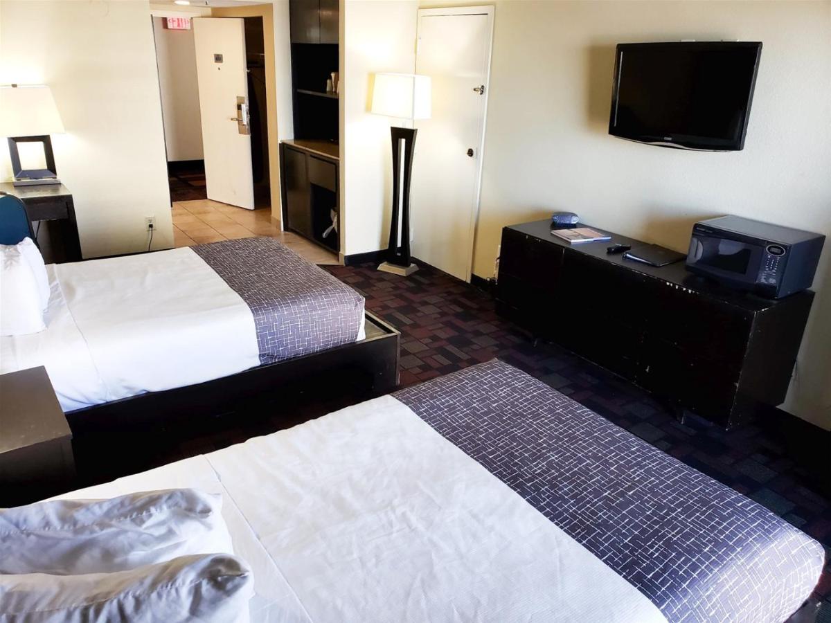 Ocean View Studio-Sun N Sand 603 - Housity