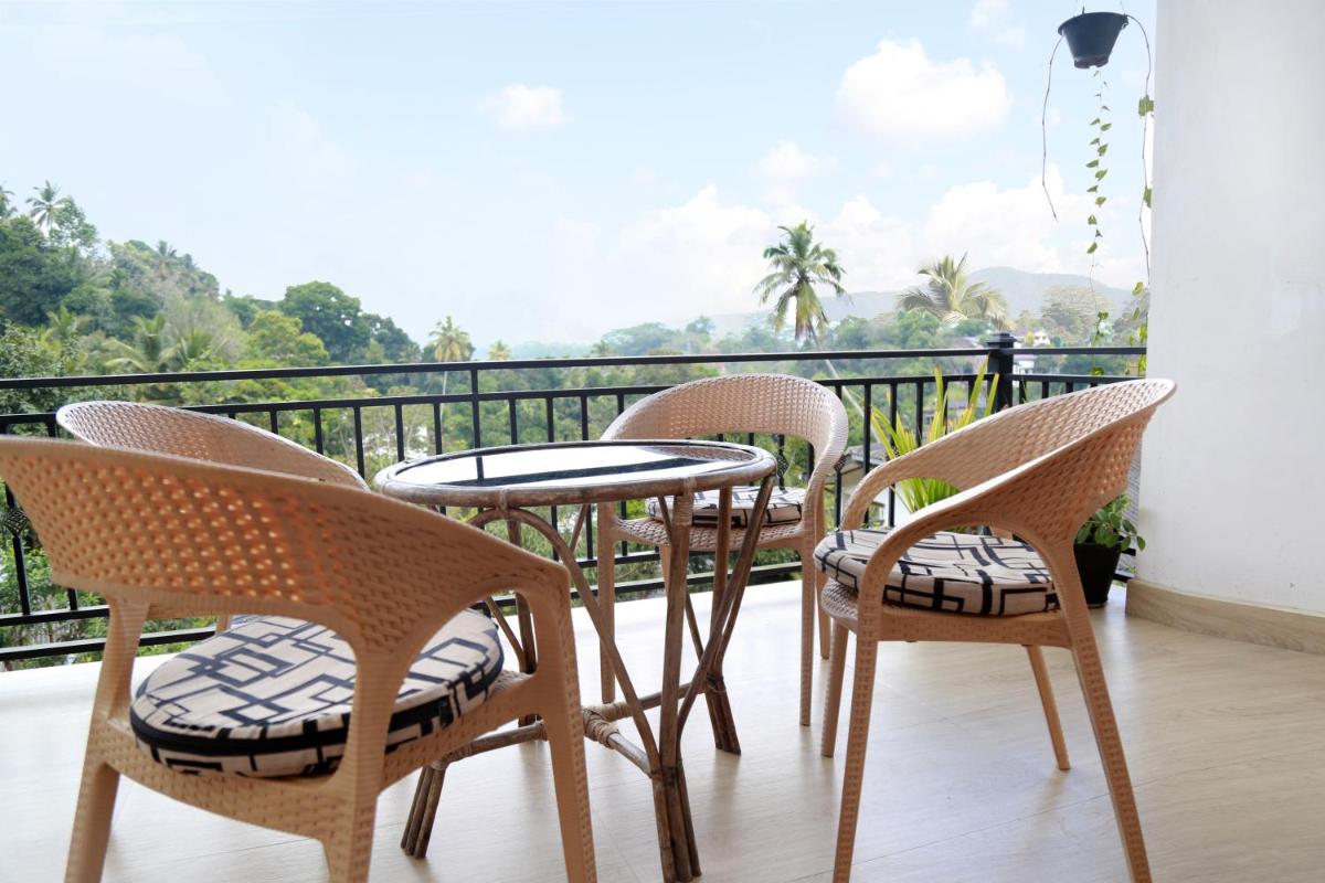 Chathu Holiday Home - Housity