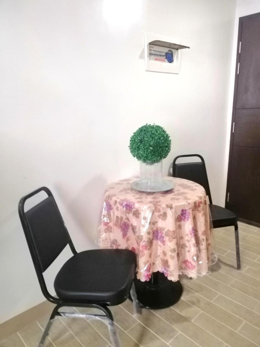 Studio Condo Unit One Madison Megaworld - Housity