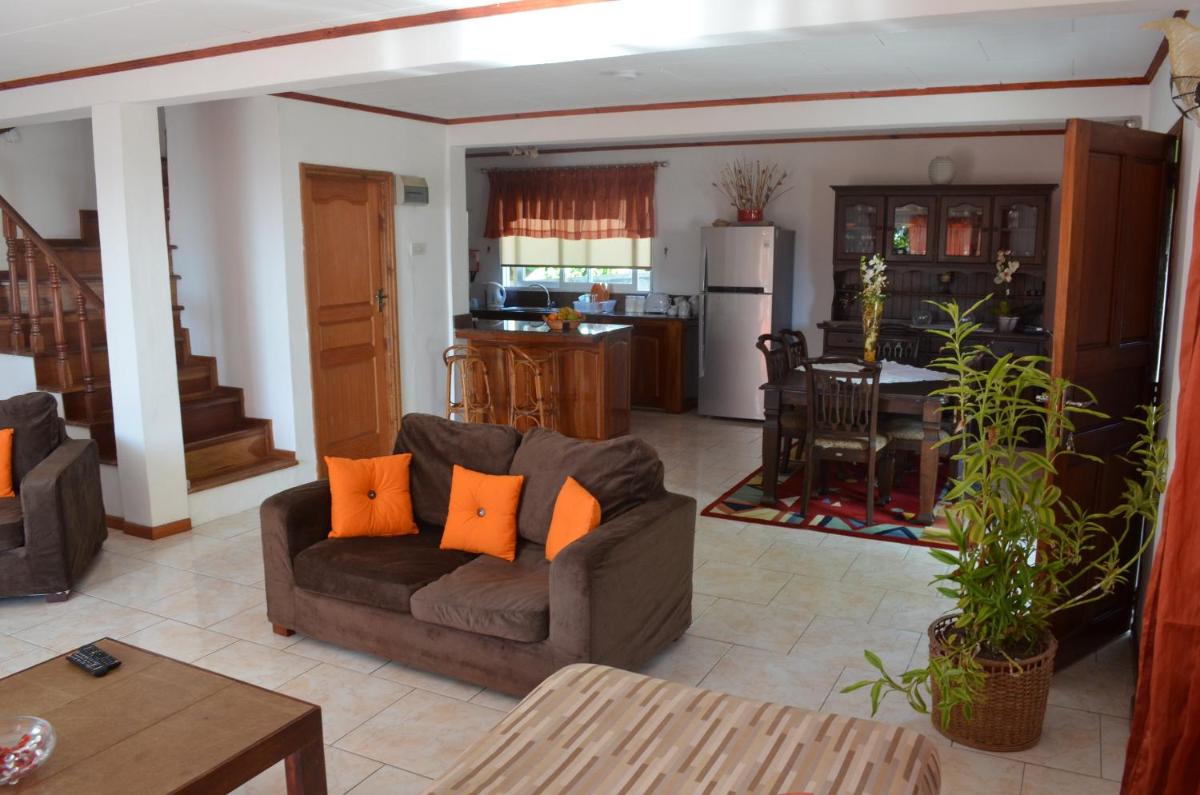Touchdown Villa - Housity