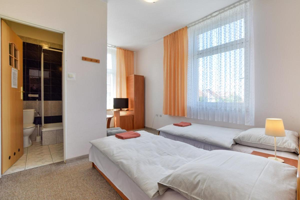 Hotel Stary Ratusz - Housity