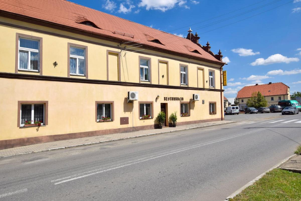 Hotel Stary Ratusz - Hizvo