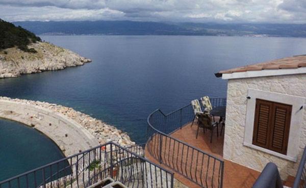 Holiday house in Vrbnik with sea view, terrace, air conditioning, W-LAN 3672-1 - Housity