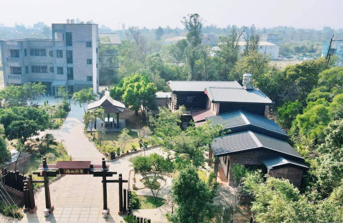 Lao Xu Shan Zhuang - Housity