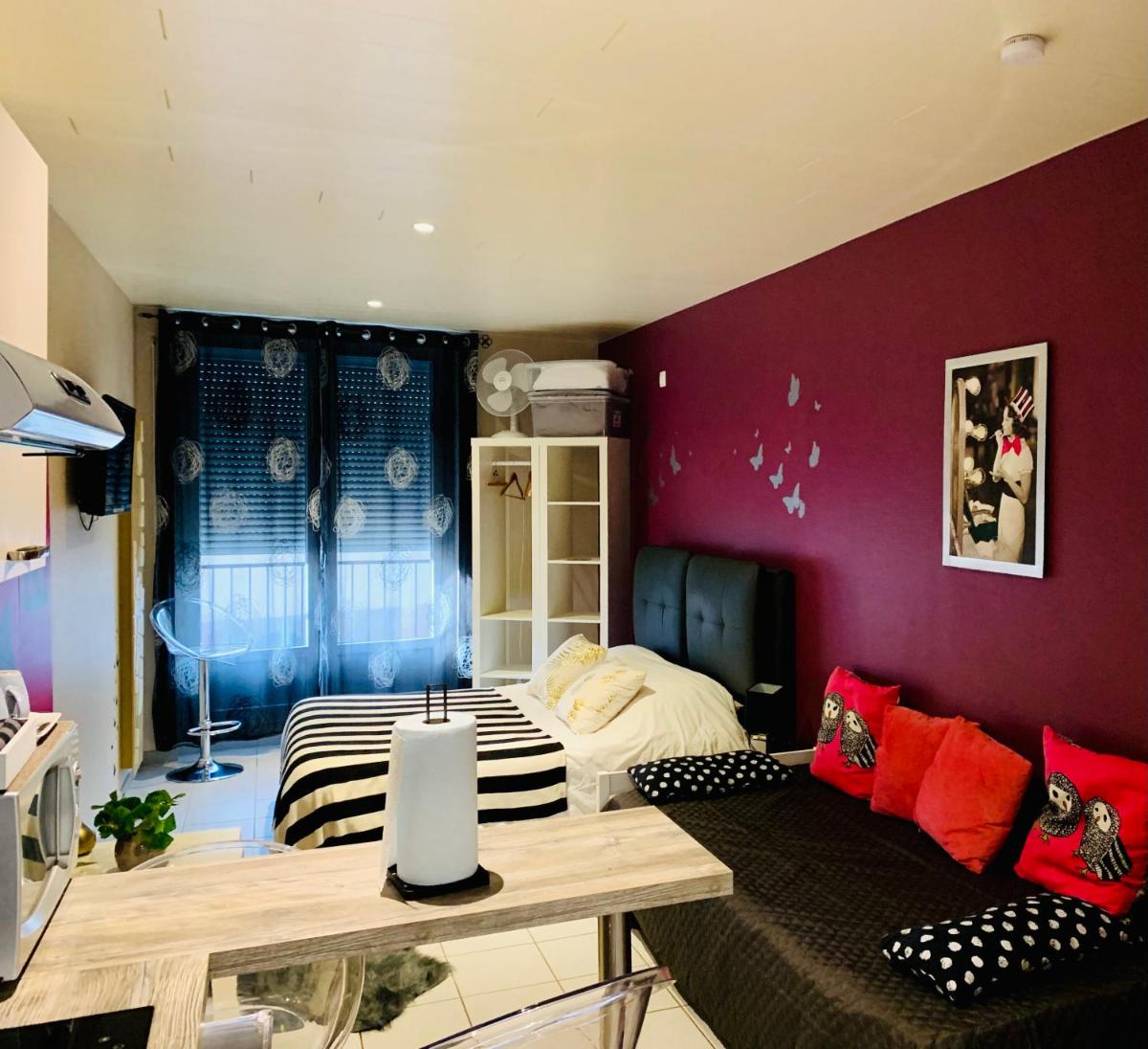 Escal'Evasion - Housity