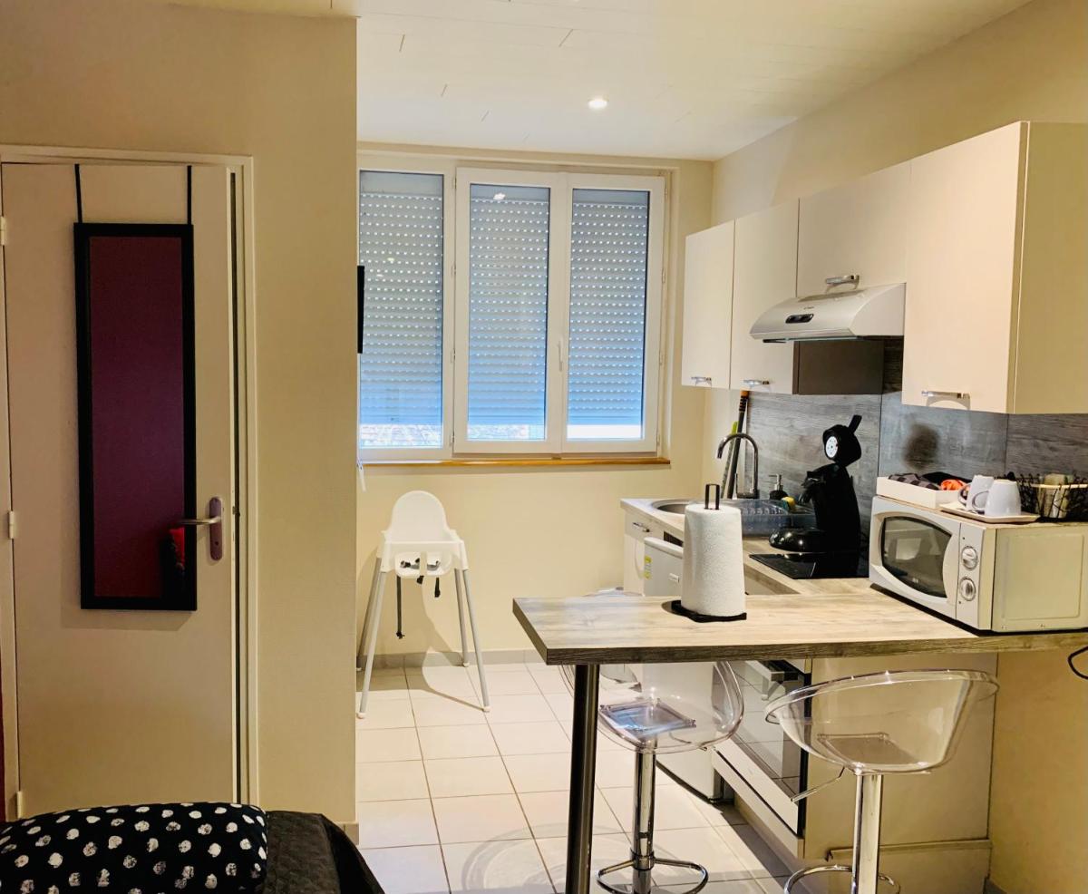 Escal'Evasion - Housity
