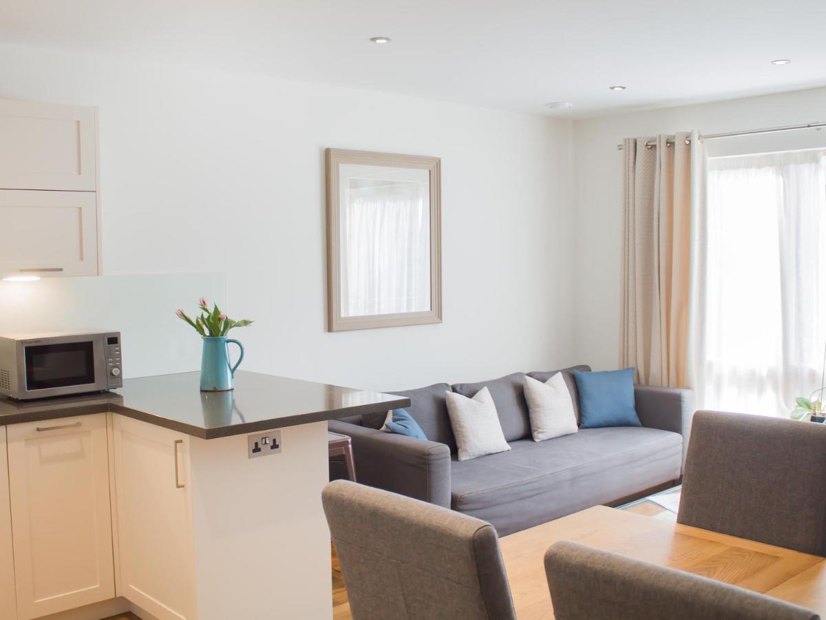 Henge House, Bluestone Apartment - Housity