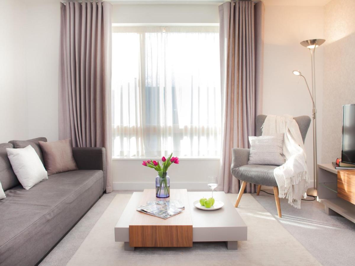 Henge House, Sarsen Apartment - Housity