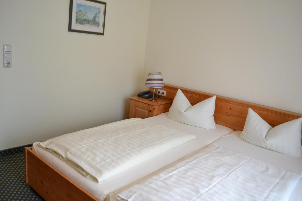 Hotel am Pfahl - Housity