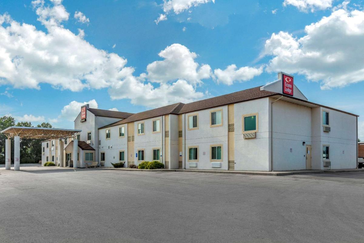 Econo Lodge - Housity