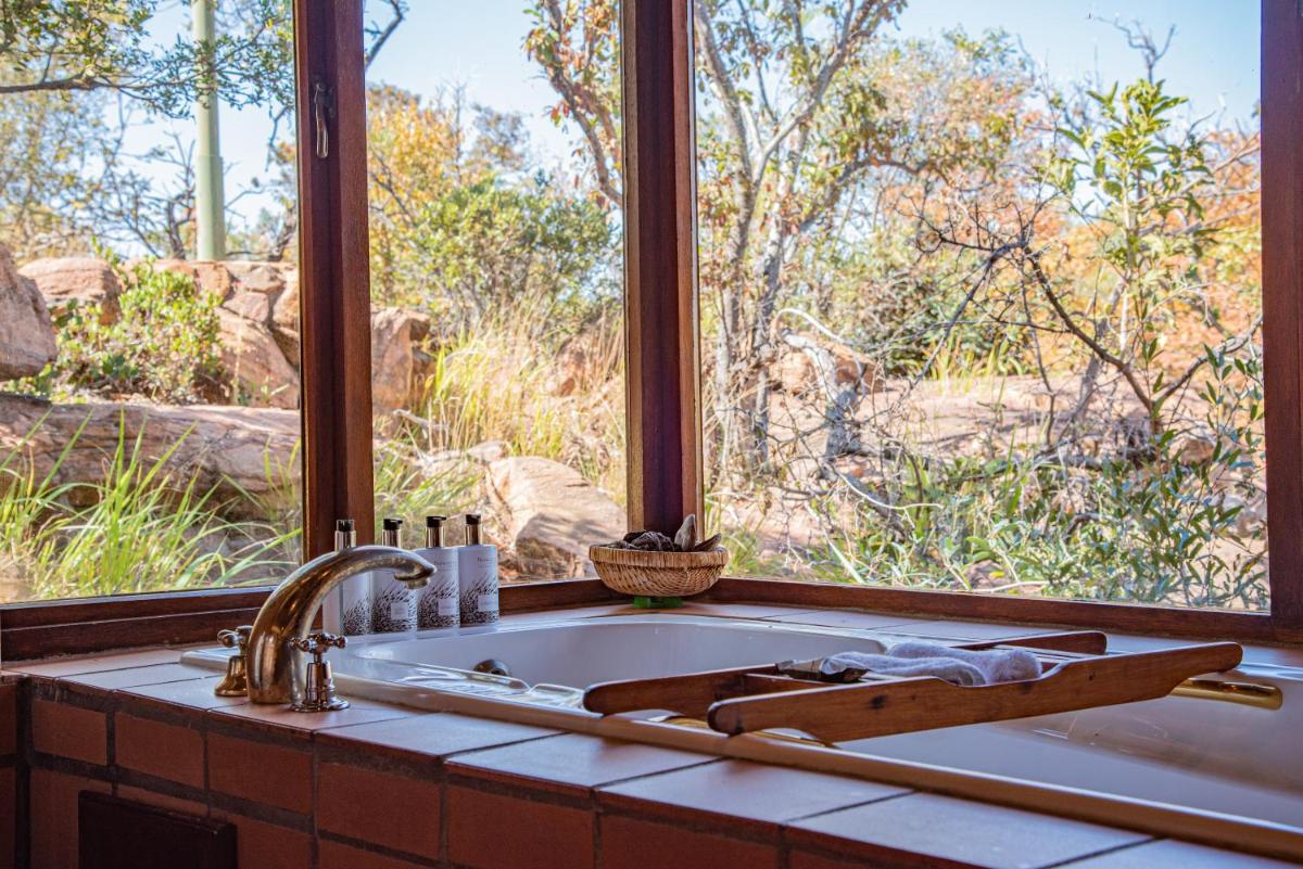 Suitetrails - Nungubane Game Lodge