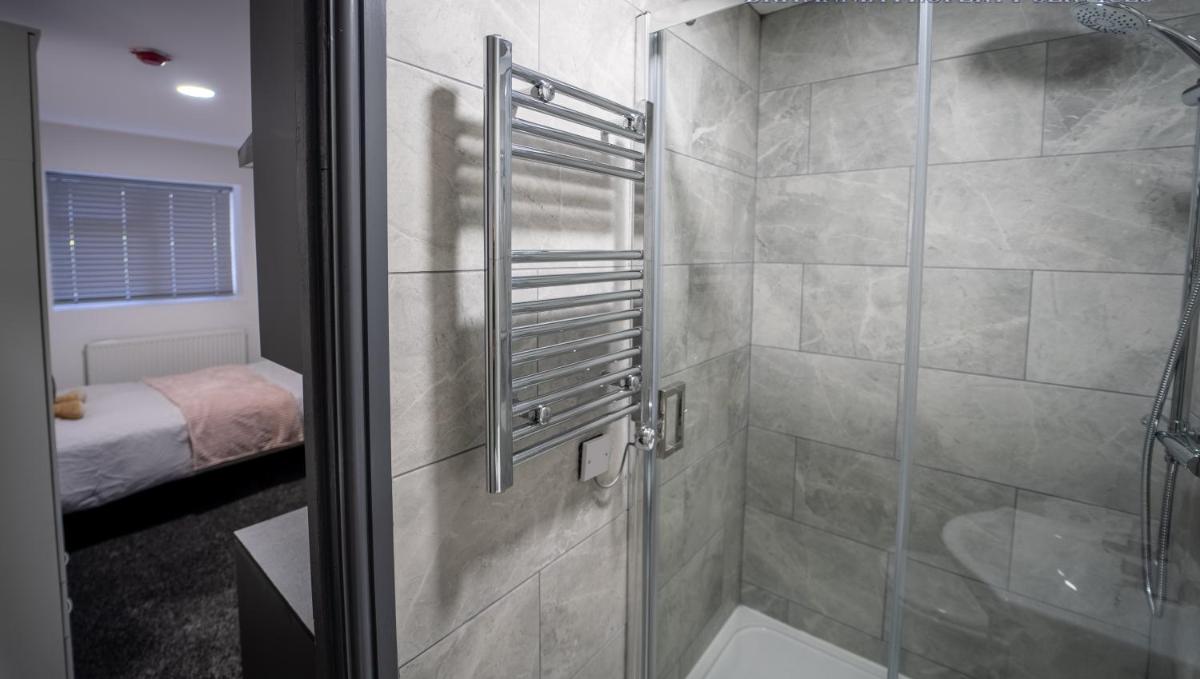 Stylish studio near QE and UOB Birmingham - Housity