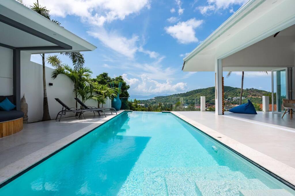 Villa SUAY - 2 swimming pool and SEA VIEW by VILLA FOR YOU - Housity