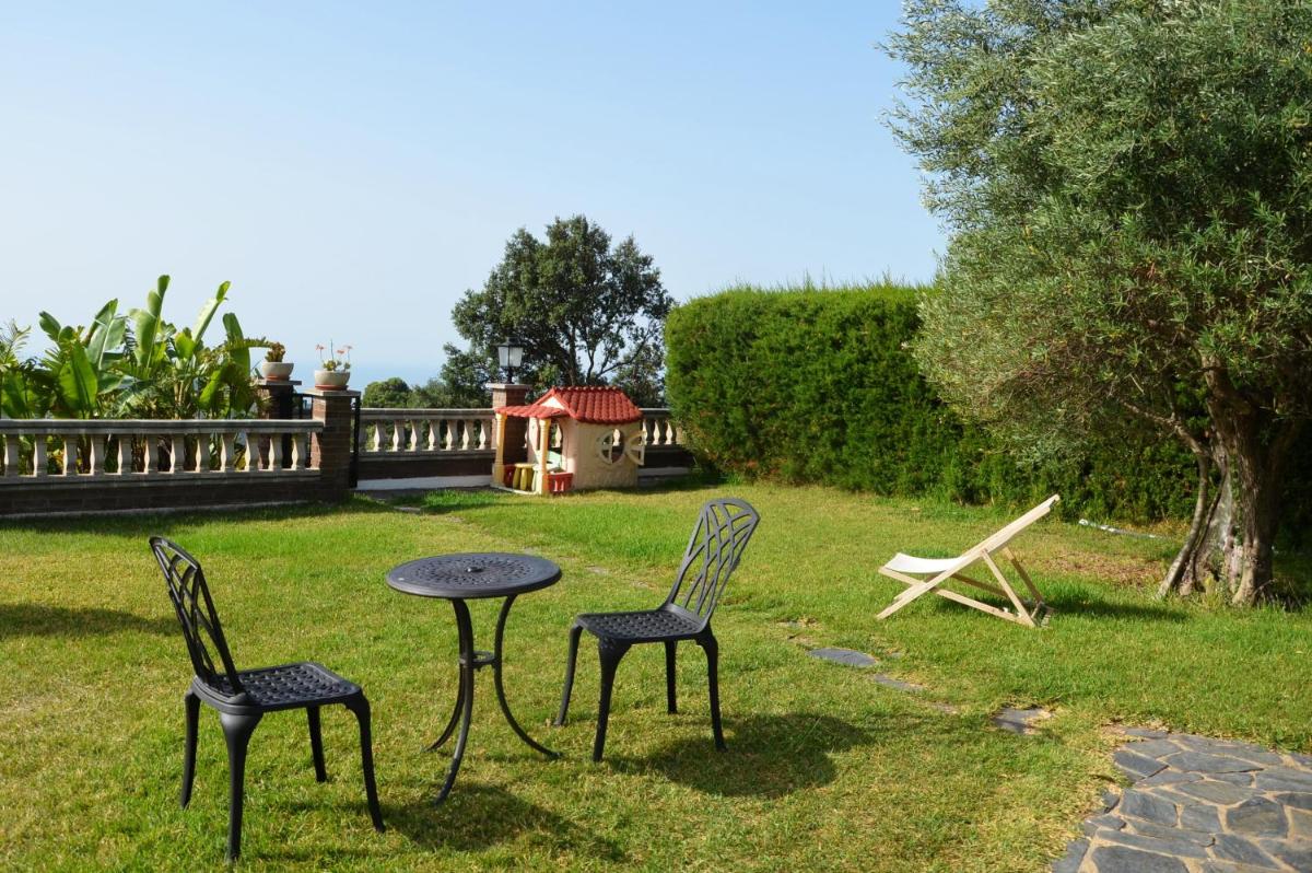 Sea view, Wonderful pool, Nature, Peaceful - Housity