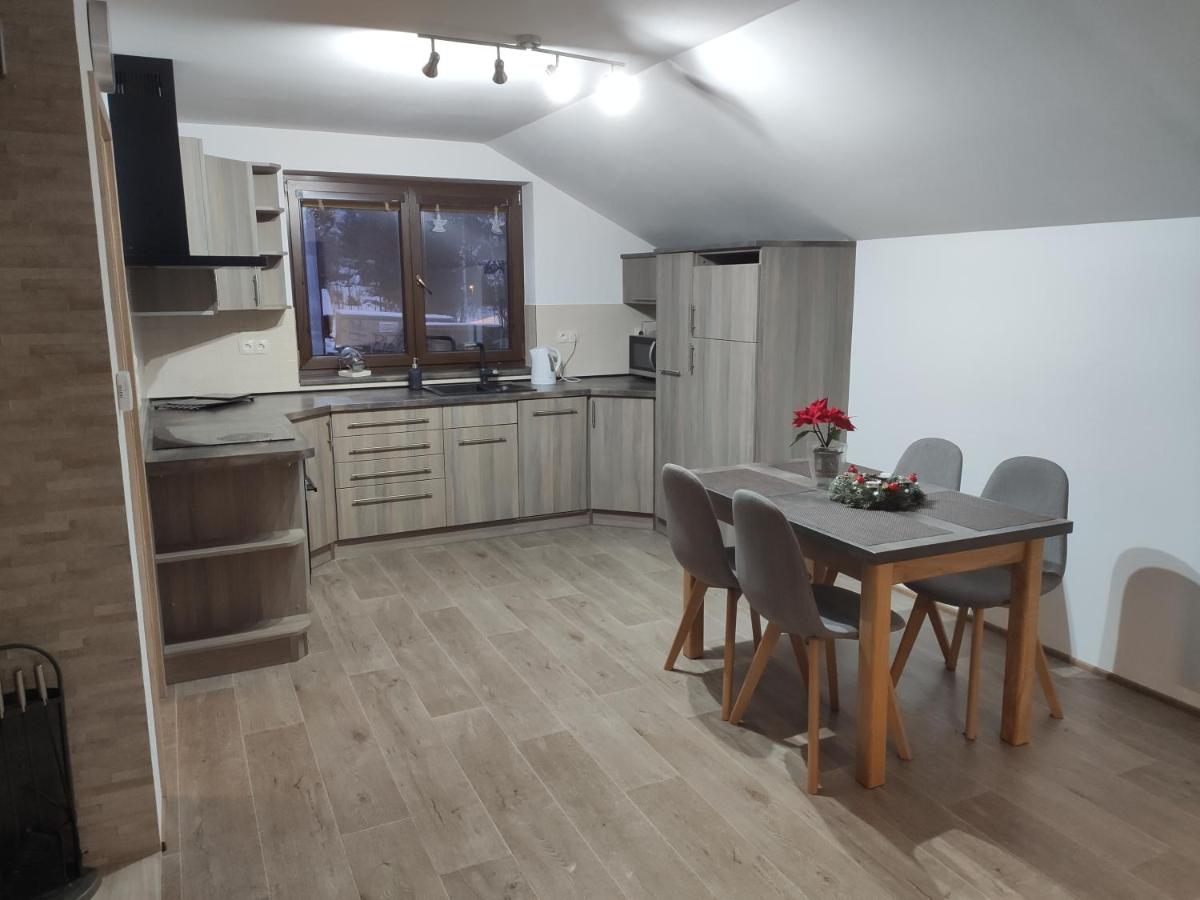 Apartmán Vysoké nad Jizerou - Housity
