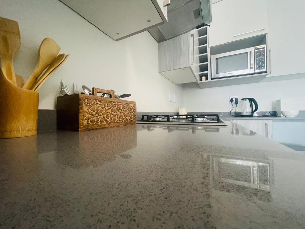 Smartz Apartment 210 - Housity