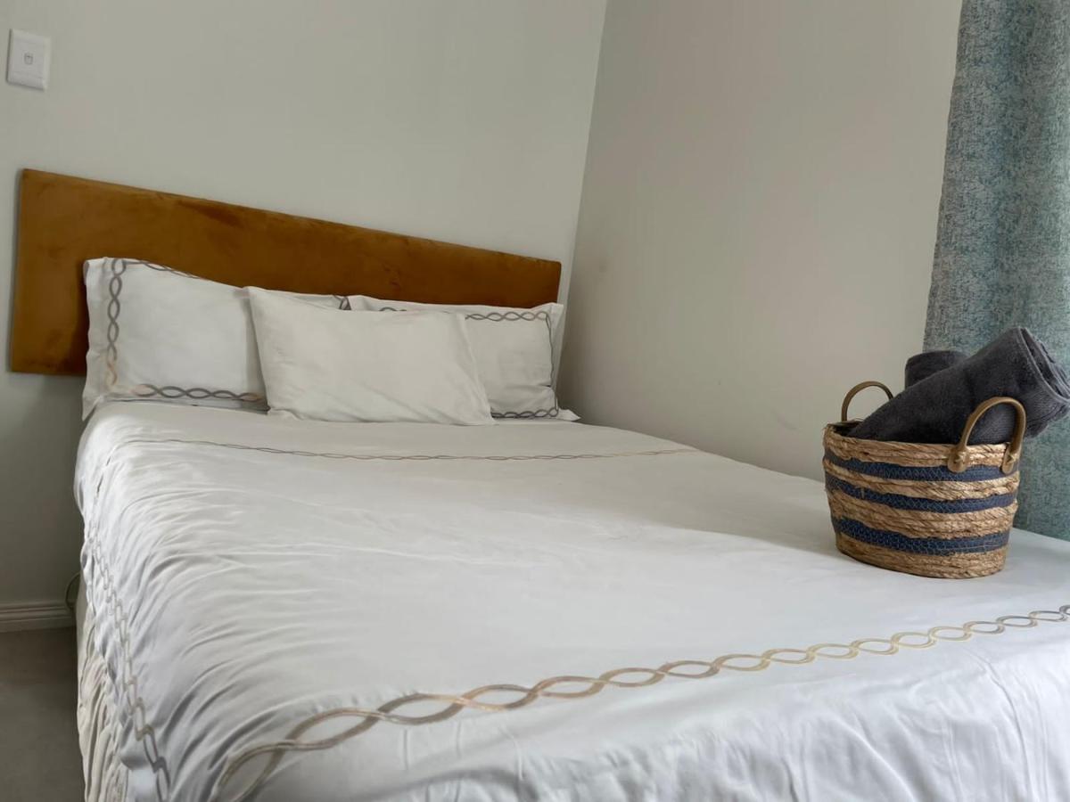 Smartz Apartment 210 - Hizvo
