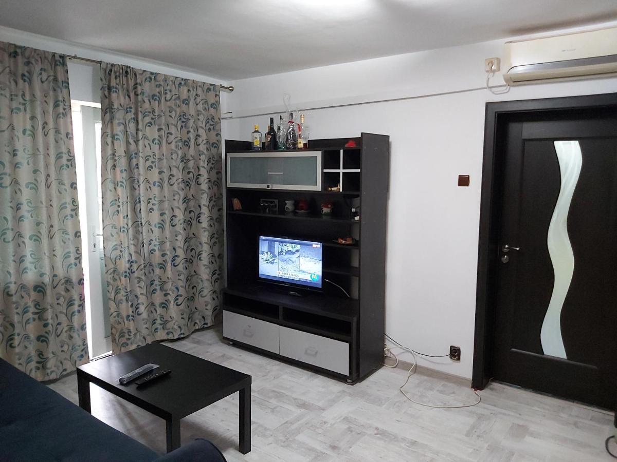 Apartment Ploiesti - Housity
