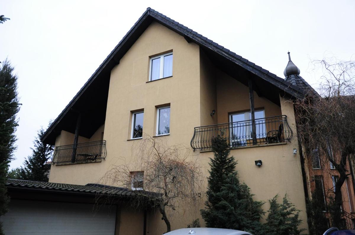 Hotel Zieliniec - Housity