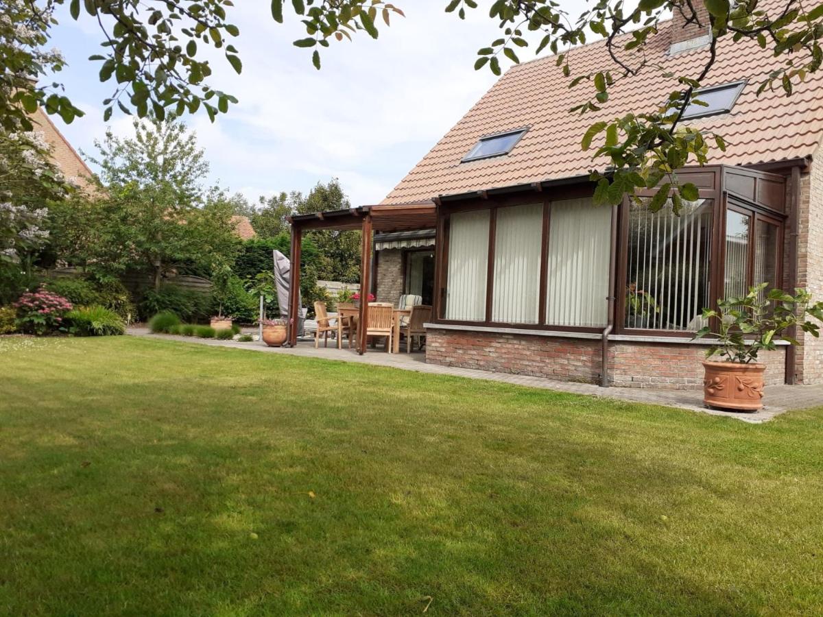 Villa Villa Kievit with sauna and parking by Interhome - Housity