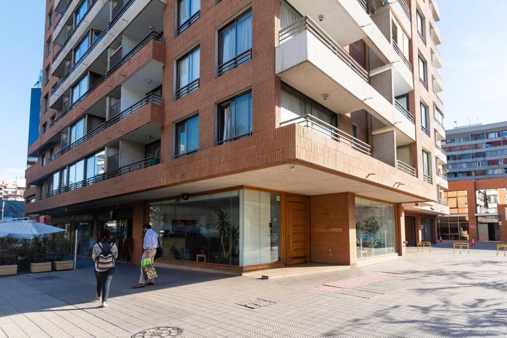 Amazing View Providencia Costanera Center Parking incl - Housity