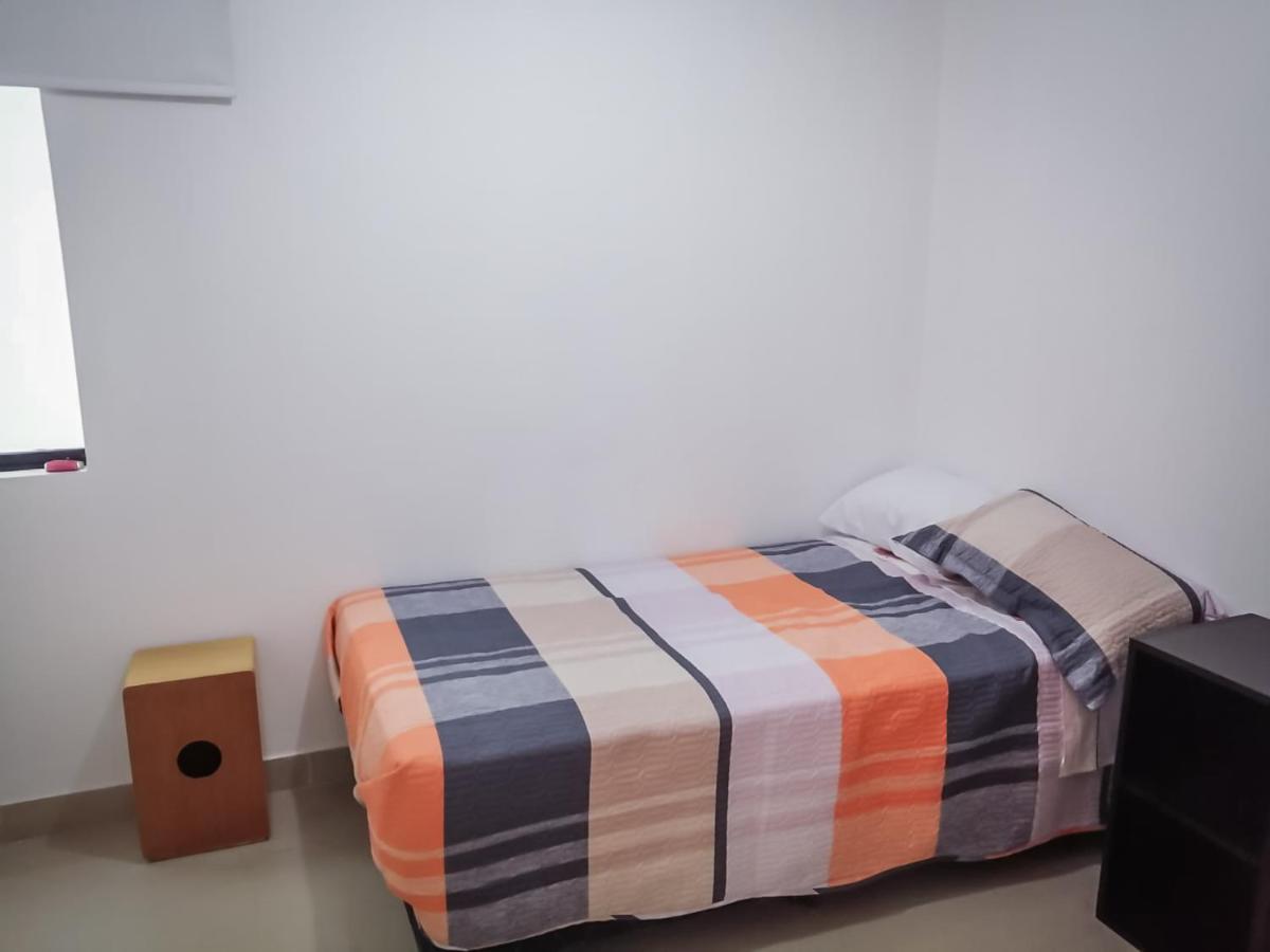 Complete apartment, services included, WIFI, Netflix - Housity