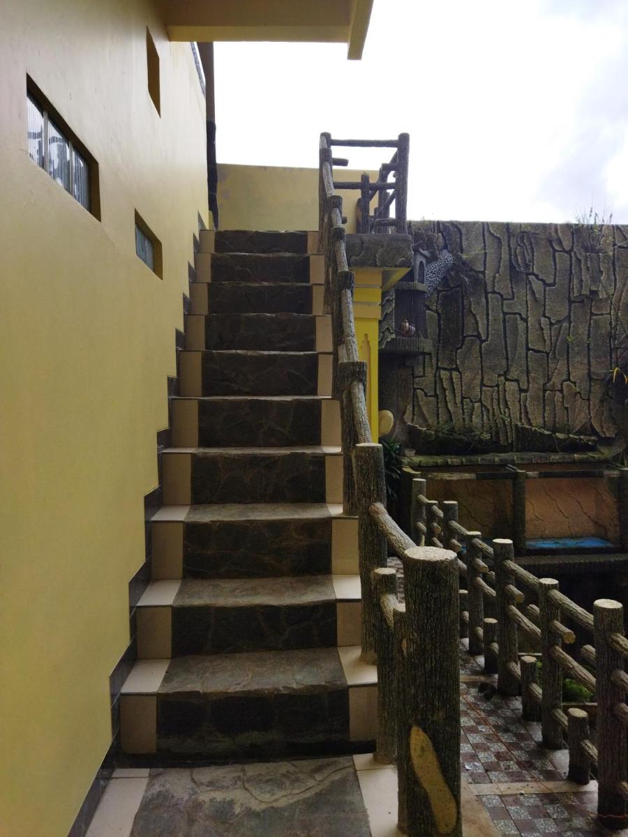 Triana Nur Homestay - Housity