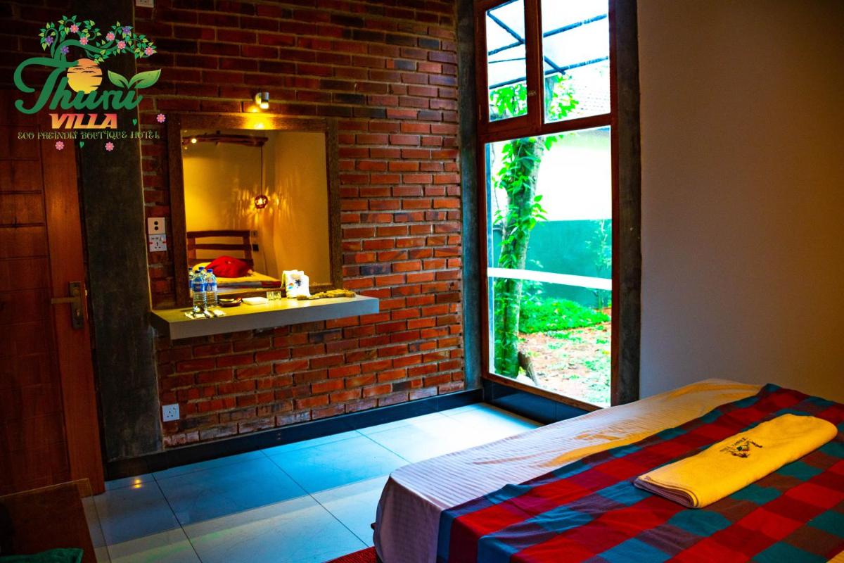THURU VILLA - Housity