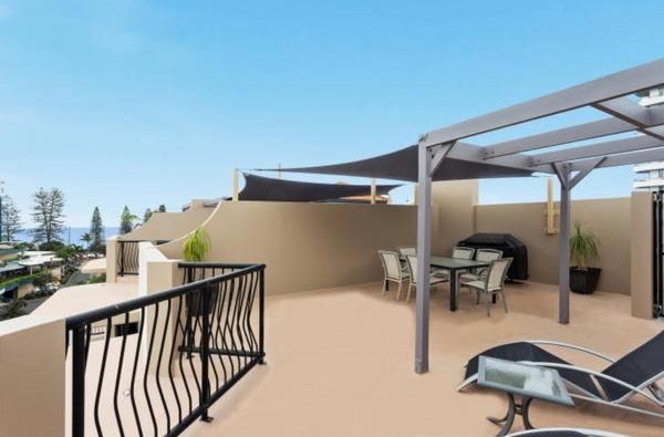 Mooloolaba Unit in the Nautilus Resort - Housity