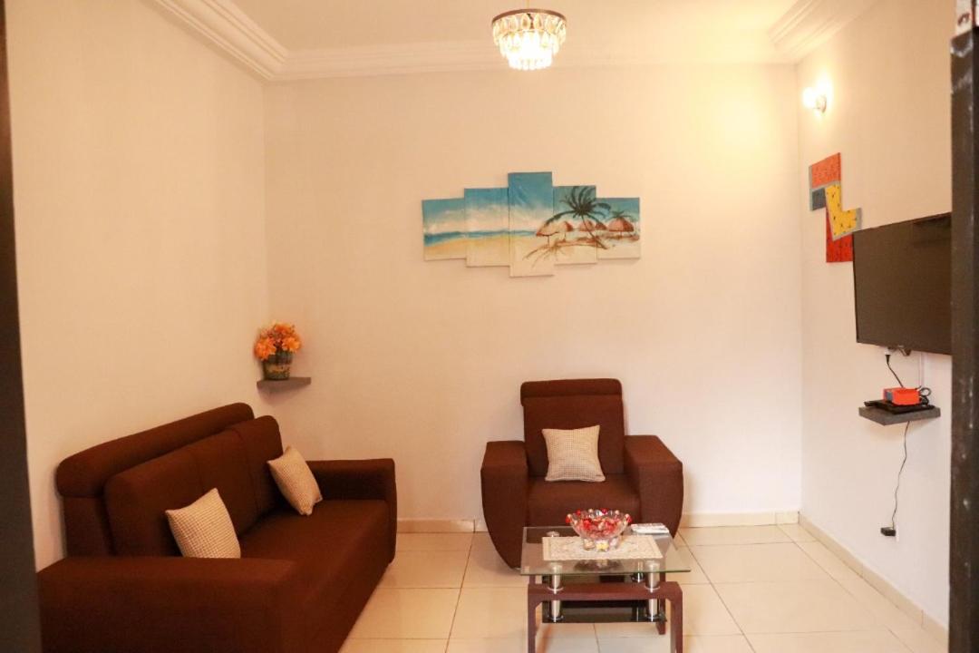Suitetrails - Residence Appartements Luxueux -Angre-ABIDJAN