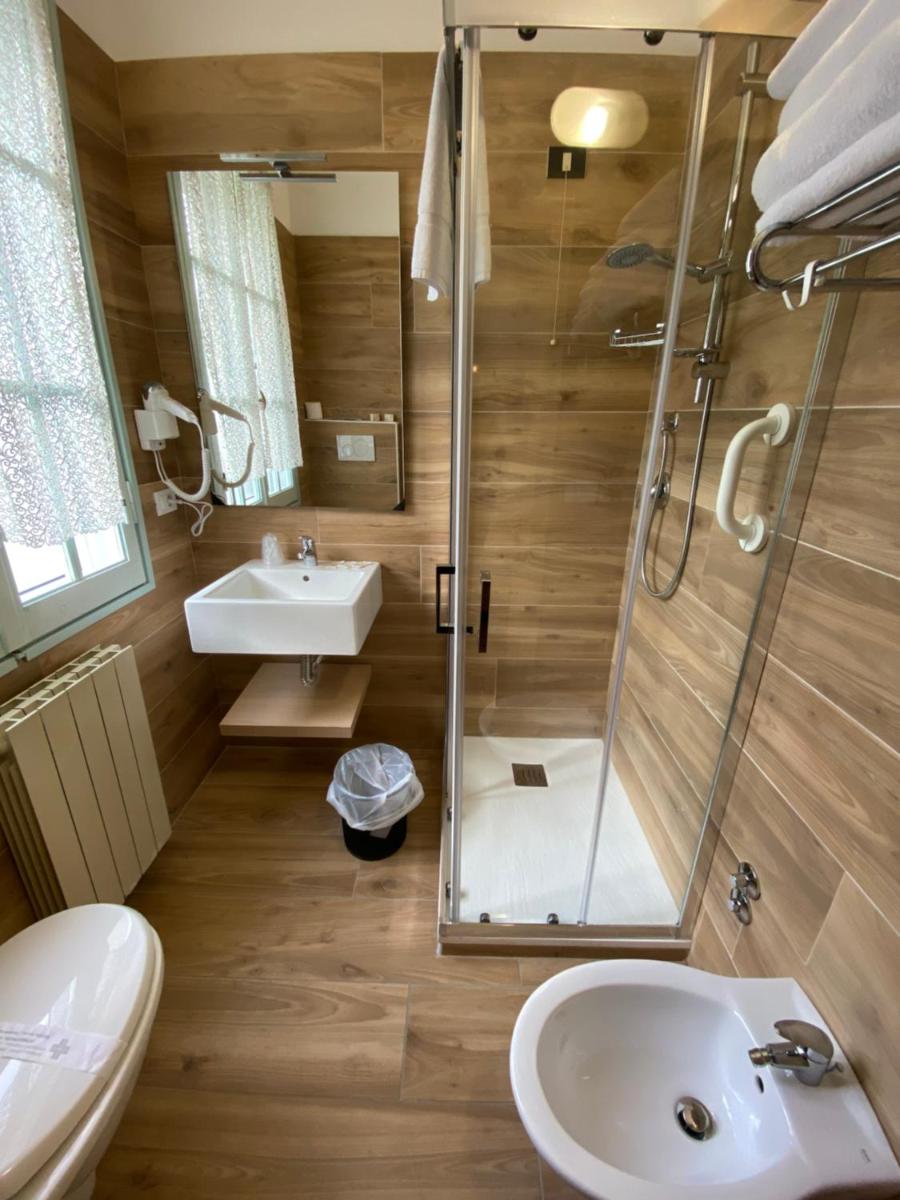 Hotel Montepizzo - Housity