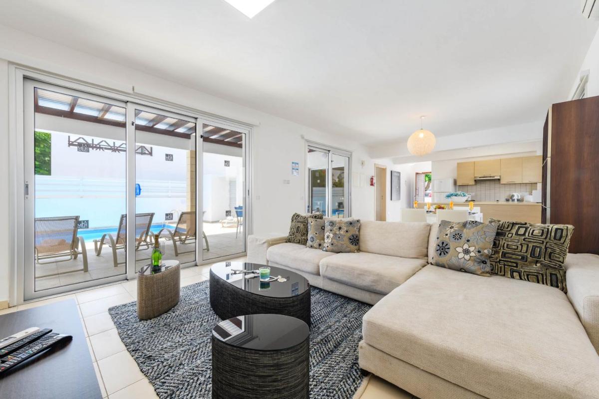 Villa Konnos Breeze - Housity
