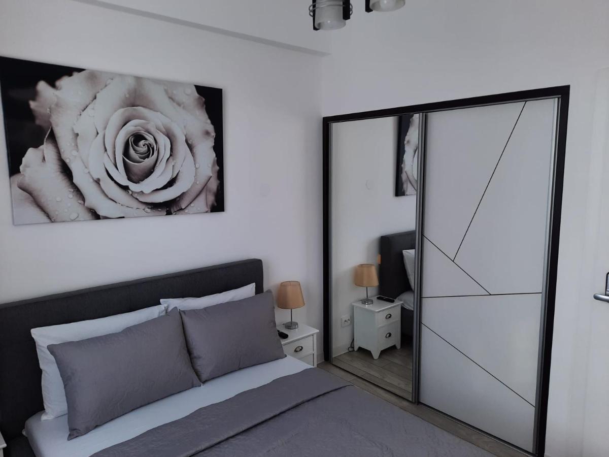 Luxury City Center Apartment – Garofita Romana - Housity