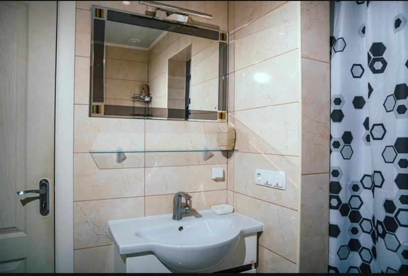 Грибова Хата - Housity