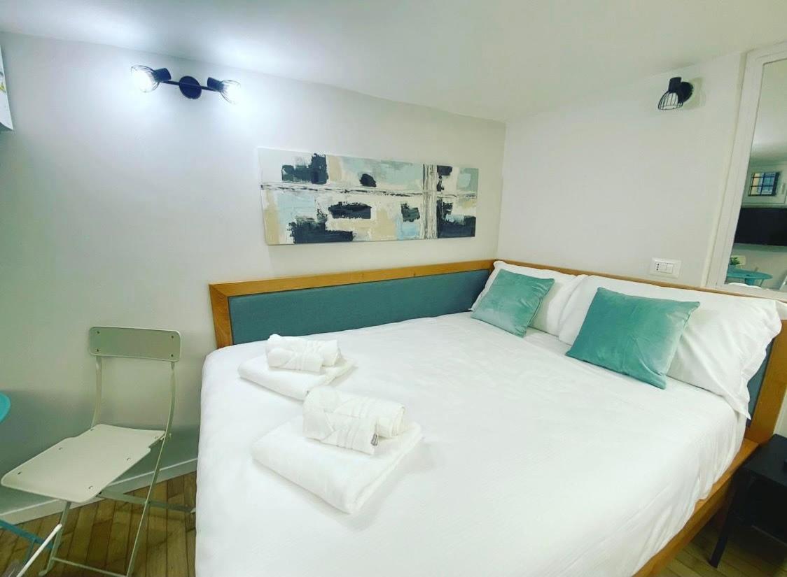 Pantheon Guest House - Housity