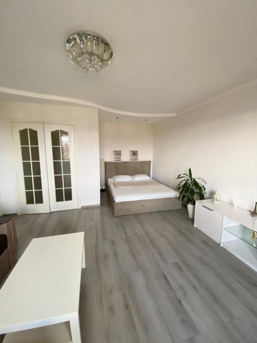 5 Minutes to the City Center - Housity
